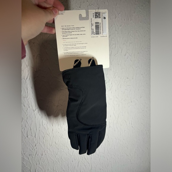 NWT Lululemon Fleece Lined Insulated Gloves - Picture 2 of 3